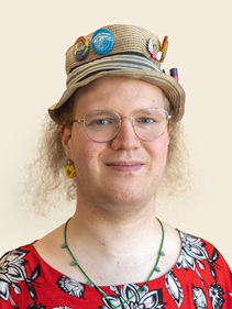  Leonie Kayser